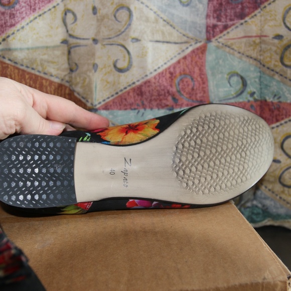 Black/floral Zapato flats - Size 40 - Picture 10 of 10